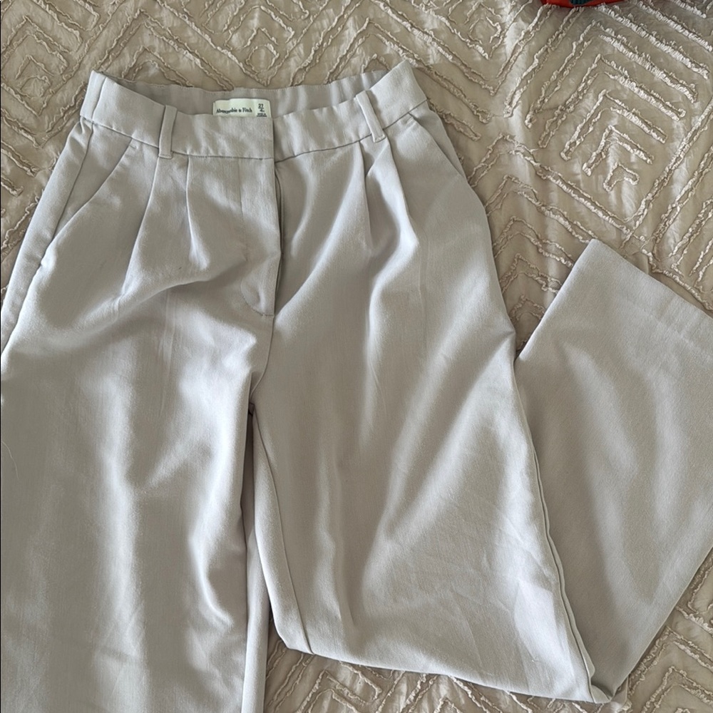 Abercrombie & Fitch Cream High-Waisted Trousers